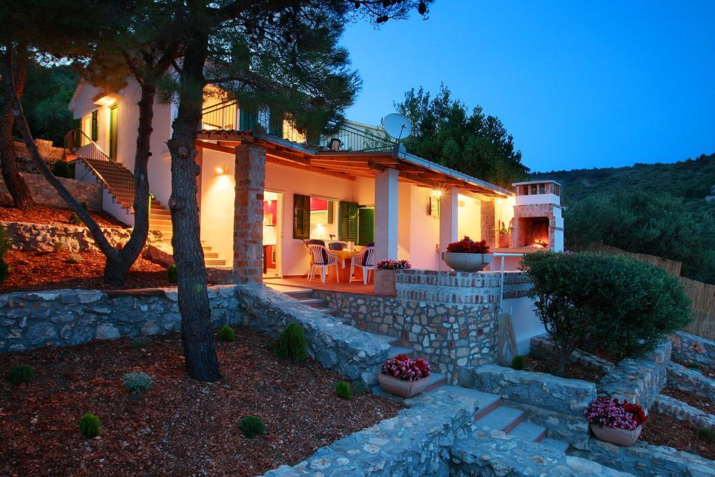 Villa Sol Vinišće Exteriör bild