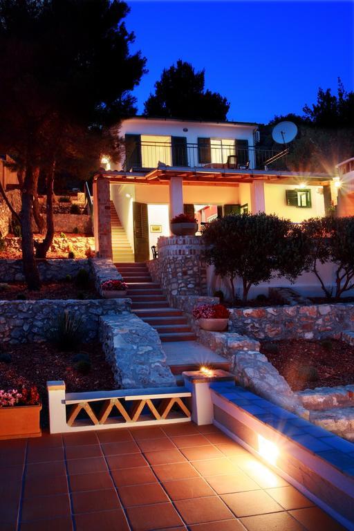 Villa Sol Vinišće Exteriör bild