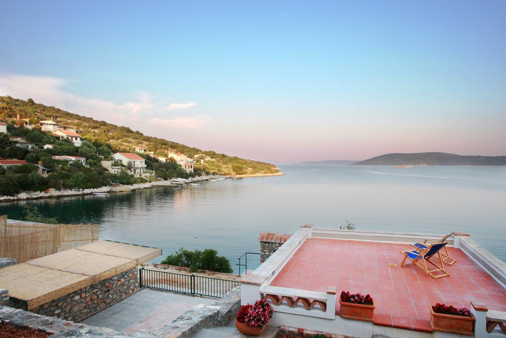 Villa Sol Vinišće Exteriör bild